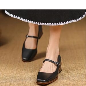 Chic Black Mary Jane Flats for Women